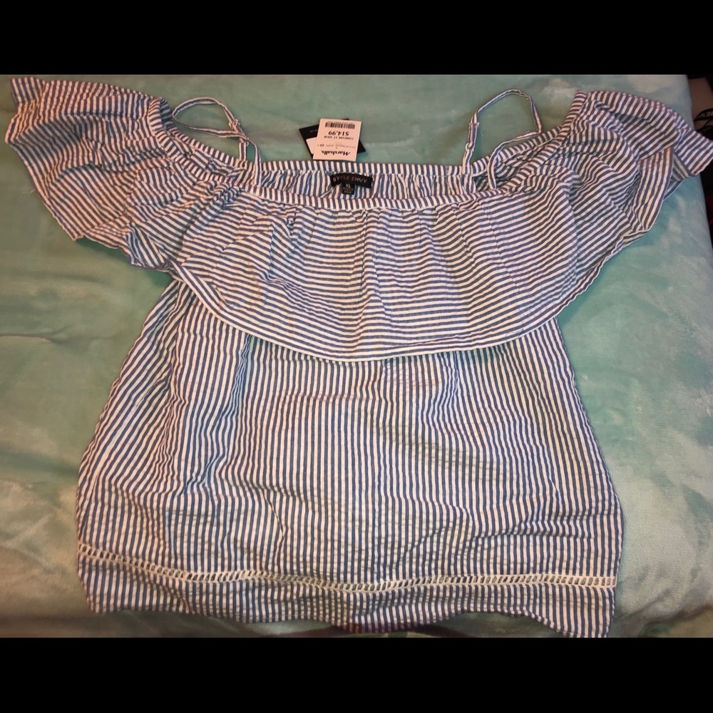 Cute blue and white stripes top